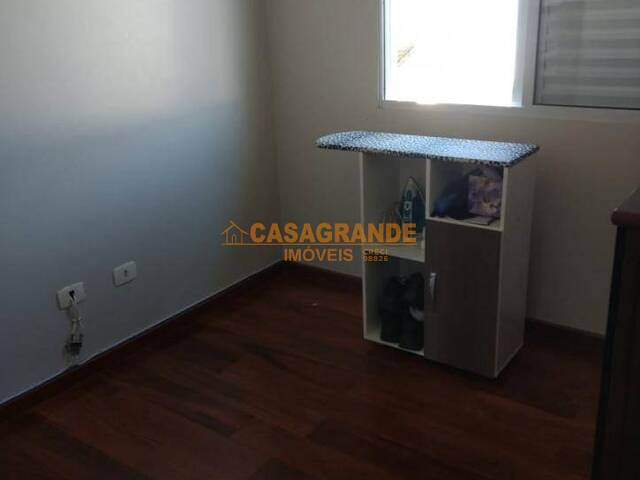 #CA0328 - Casa para Venda em Jacareí - SP - 2