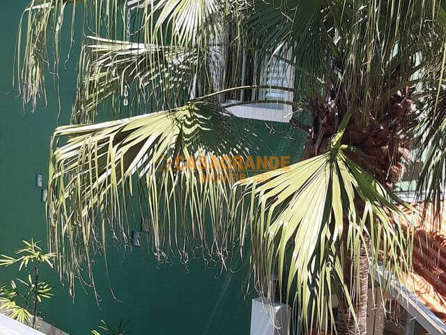 Casa para Venda em São José dos Campos - 3