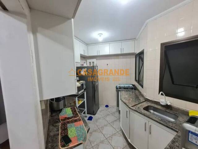 #7135 - Apartamento para Venda em São José dos Campos - SP - 2