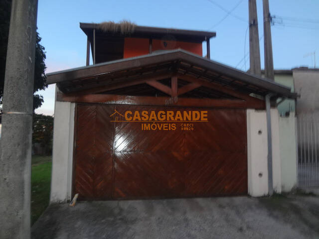 Casa para Venda em São José dos Campos - 2