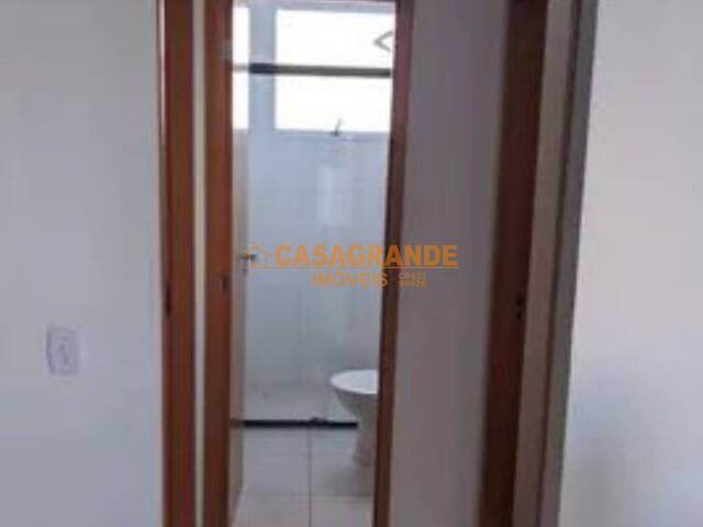 #7545 - Apartamento para Venda em São José dos Campos - SP - 2