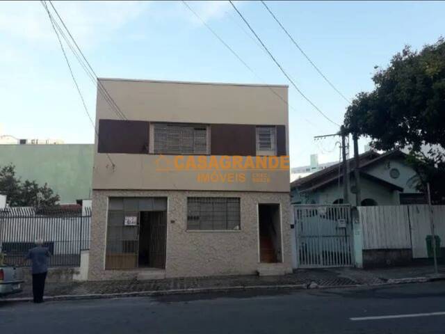 #7570 - Casa para Venda em São José dos Campos - SP - 1
