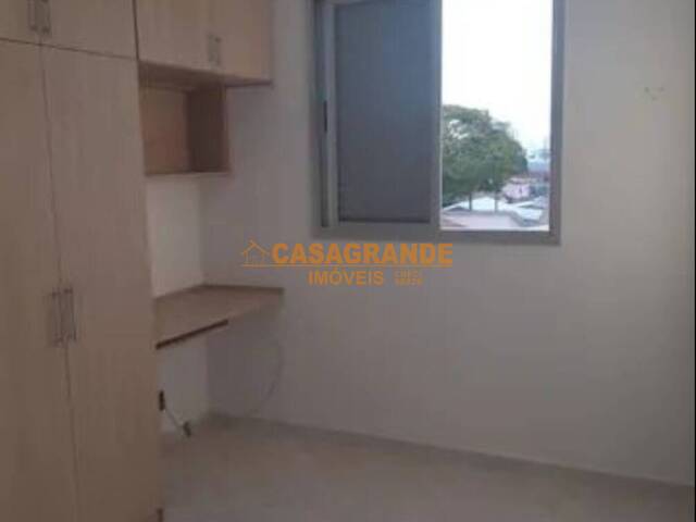 Apartamento para Venda em São José dos Campos - 3