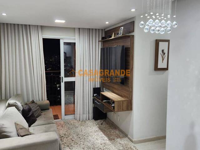 #7615 - Apartamento para Venda em São José dos Campos - SP - 2