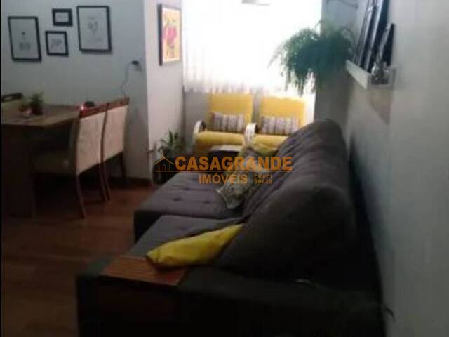 #7913 - Apartamento para Venda em São José dos Campos - SP - 2