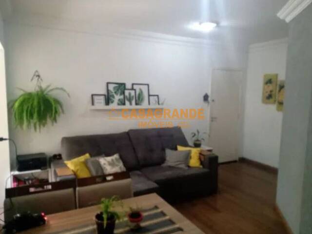 Apartamento para Venda em São José dos Campos - 3