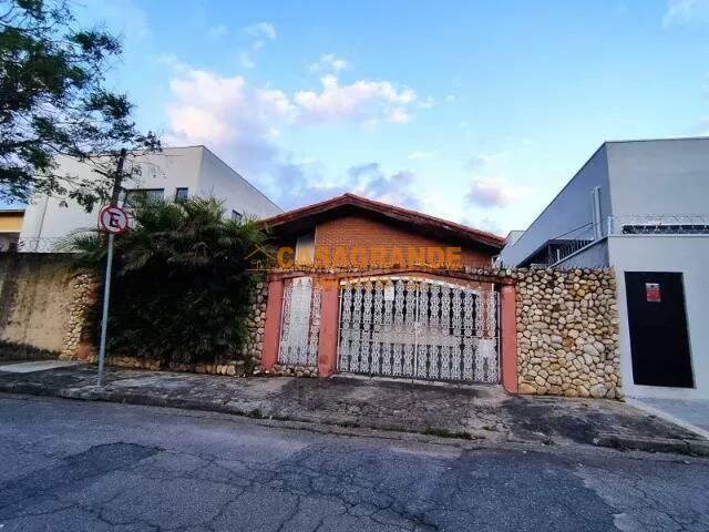 #7941 - Casa para Venda em São José dos Campos - SP - 1