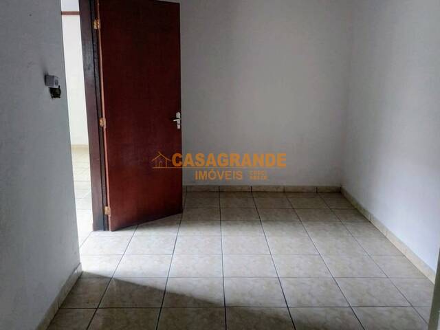 #7984 - Casa para Venda em São José dos Campos - SP - 3