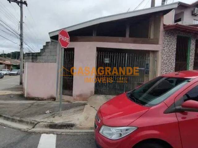 #8025 - Casa para Venda em São José dos Campos - SP - 1