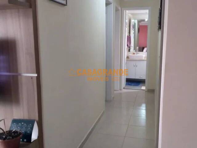 #8201 - Apartamento para Venda em São José dos Campos - SP - 3