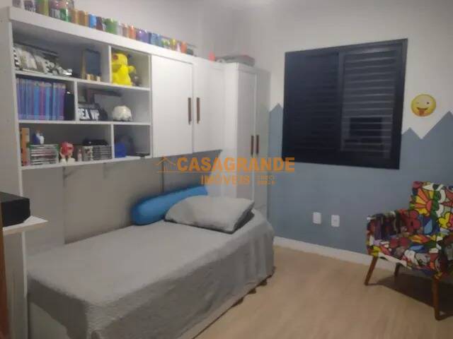 #8209 - Apartamento para Venda em São José dos Campos - SP - 3