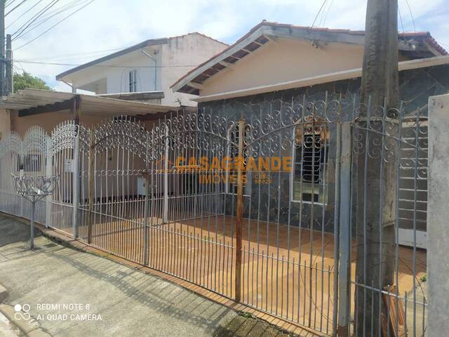 #8256 - Casa para Venda em São José dos Campos - SP - 1