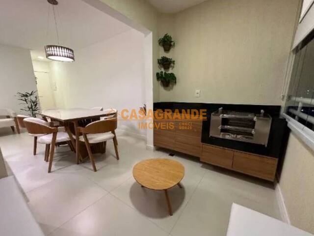 #8299 - Apartamento para Venda em São José dos Campos - SP - 2
