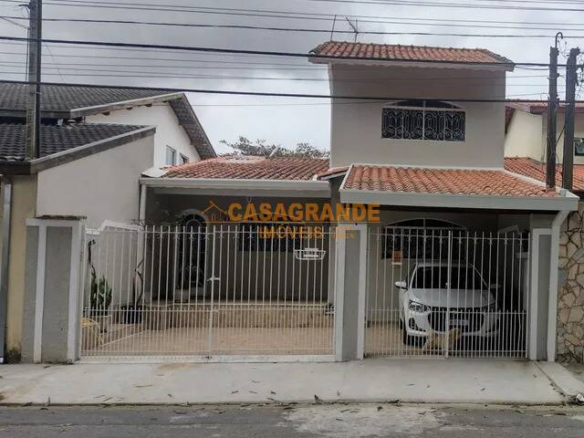 #8381 - Casa para Venda em São José dos Campos - SP - 1