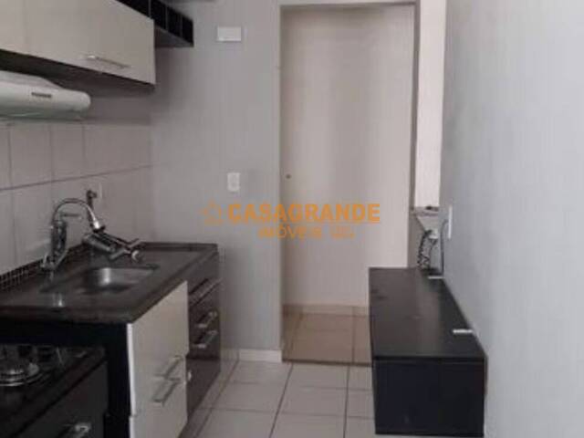 #8415 - Apartamento para Venda em São José dos Campos - SP - 2