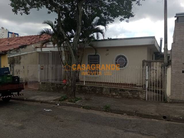 #8443 - Casa para Venda em São José dos Campos - SP - 2