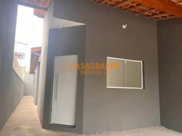 #8504 - Casa para Venda em São José dos Campos - SP - 2