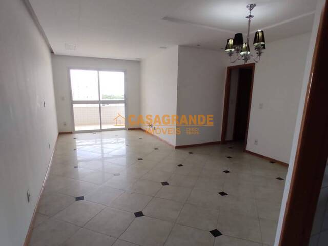 #8510 - Apartamento para Venda em São José dos Campos - SP - 2