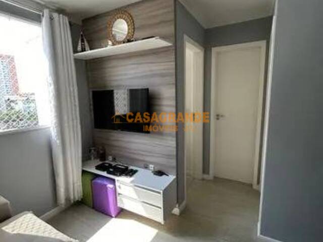 #8516 - Apartamento para Venda em São José dos Campos - SP - 2