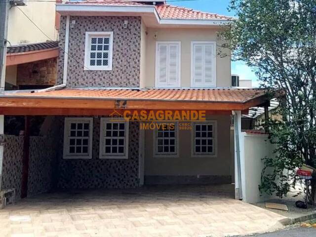 #8583 - Casa para Venda em São José dos Campos - SP - 1