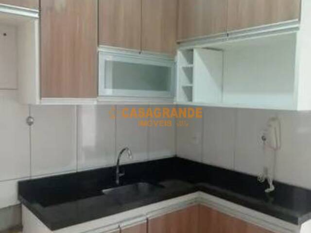 #8615 - Apartamento para Venda em São José dos Campos - SP - 3