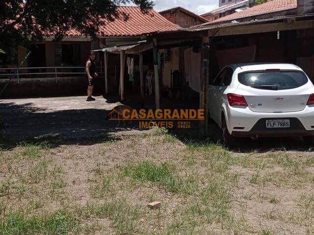 #8647 - Casa para Venda em São José dos Campos - SP - 1