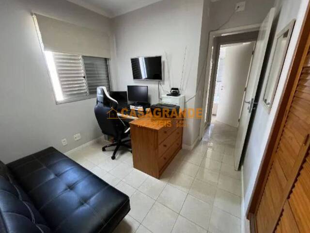 #8671 - Apartamento para Venda em São José dos Campos - SP - 3