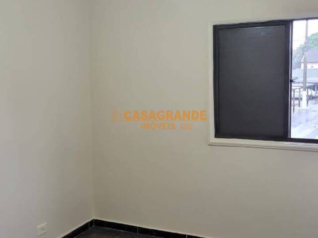 #8697 - Apartamento para Venda em São José dos Campos - SP - 3