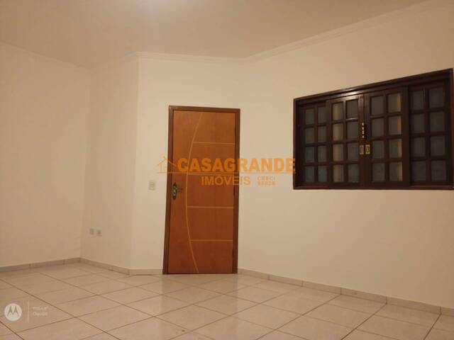 #8717 - Casa para Venda em São José dos Campos - SP - 1