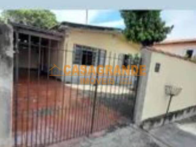 #8878 - Casa para Venda em São José dos Campos - SP - 2