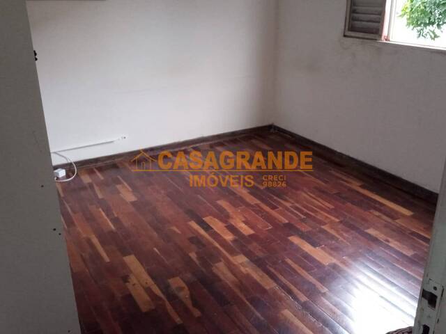 #8894 - Apartamento para Venda em São José dos Campos - SP - 1