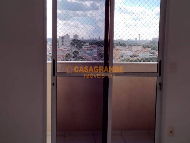 Apartamento para Venda em São José dos Campos - 1