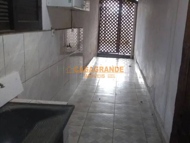 #8928 - Casa para Venda em São José dos Campos - SP - 3