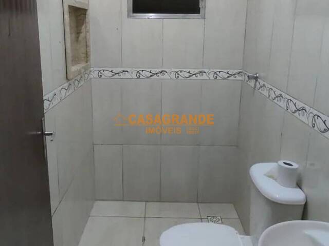 #8966 - Casa para Venda em São José dos Campos - SP - 2