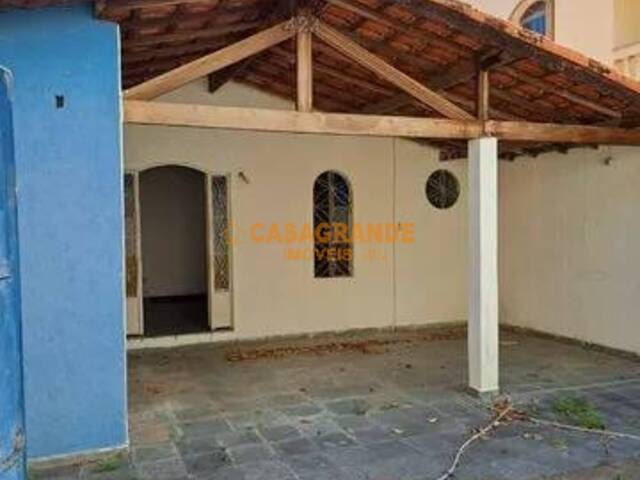 #8611 - Casa para Venda em São José dos Campos - SP - 2