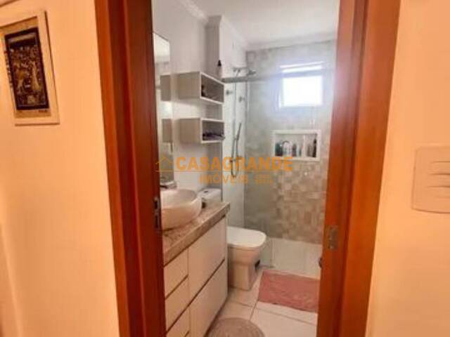 #9463 - Apartamento para Venda em São José dos Campos - SP - 3