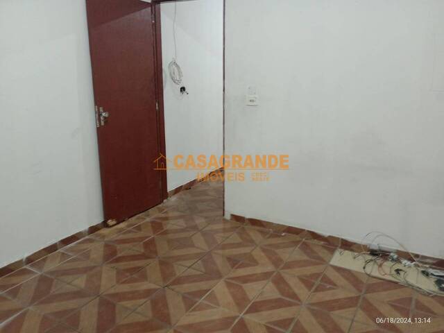 #9560 - Casa para Venda em São José dos Campos - SP - 3