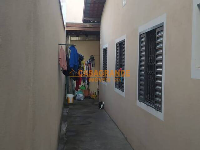 #9731 - Casa para Venda em São José dos Campos - SP - 3
