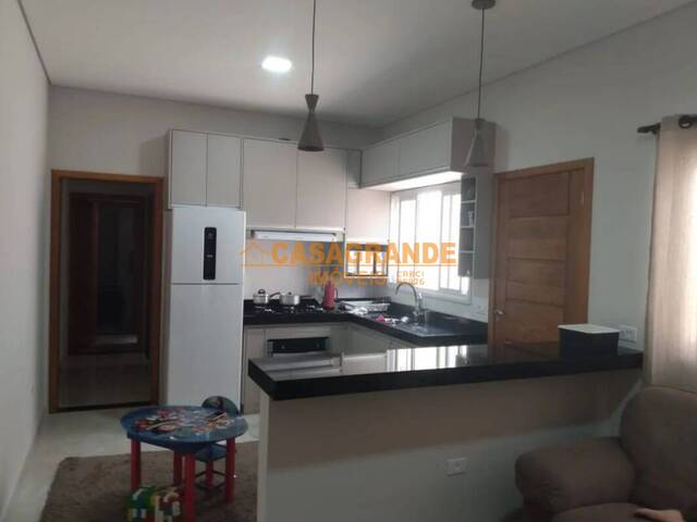 #9739 - Casa para Venda em São José dos Campos - SP - 2