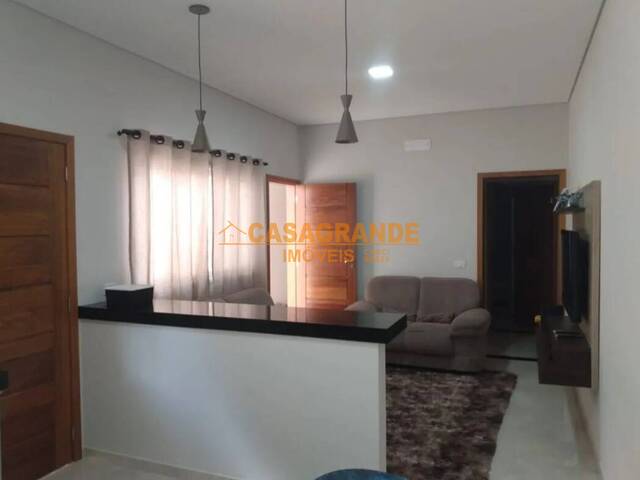 #9739 - Casa para Venda em São José dos Campos - SP - 3