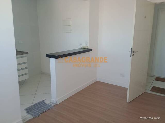 Apartamento para Venda em São José dos Campos - 3