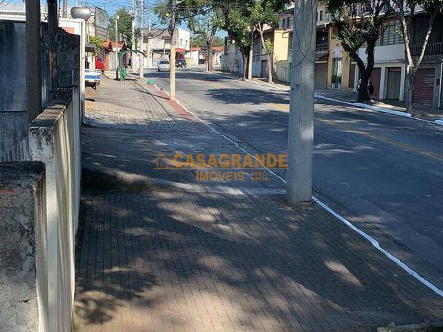 Área para Venda em São José dos Campos - 4