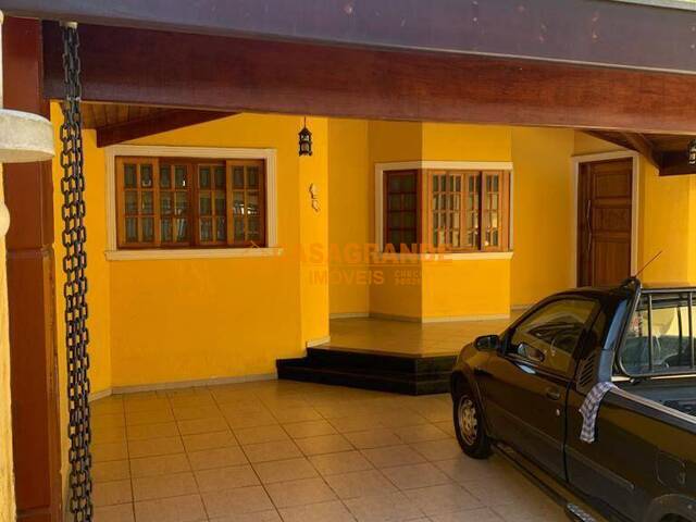 #9954 - Casa para Venda em São José dos Campos - SP - 2