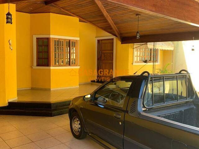 #9954 - Casa para Venda em São José dos Campos - SP - 1