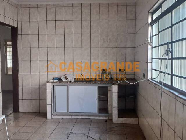 Casa para Venda em São José dos Campos - 5