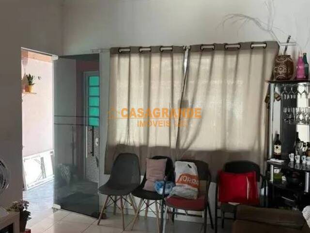 #10248 - Casa para Venda em São José dos Campos - SP - 2