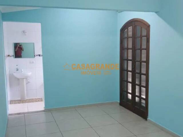 #10383 - Casa para Venda em São José dos Campos - SP - 3
