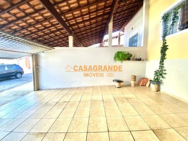 #10518 - Casa para Venda em São José dos Campos - SP - 2