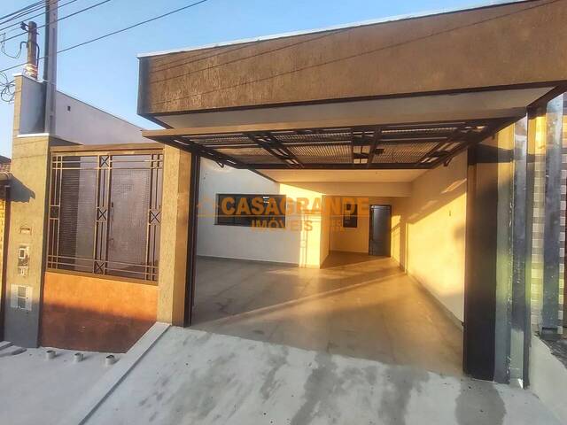Casa para Venda em São José dos Campos - 5