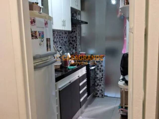 #10643 - Apartamento para Venda em São José dos Campos - SP - 2